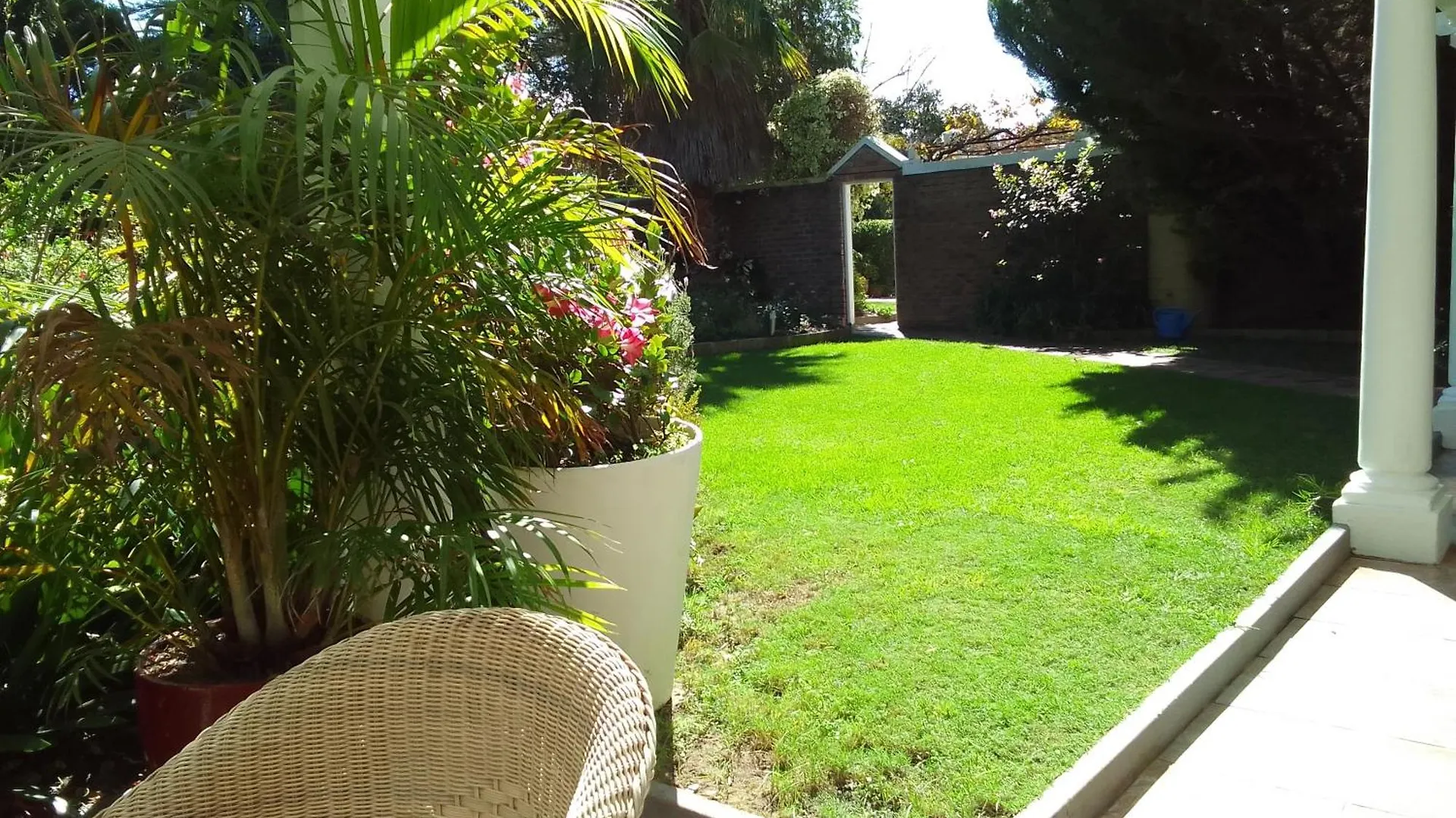 The Close In Constantia Bed & Breakfast Cape Town
