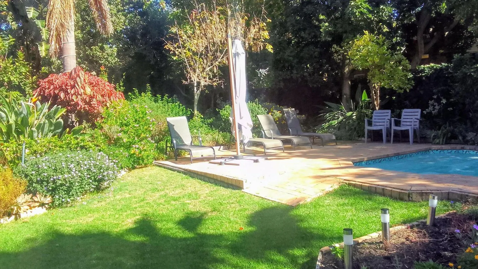 The Close In Constantia Bed & Breakfast Cape Town