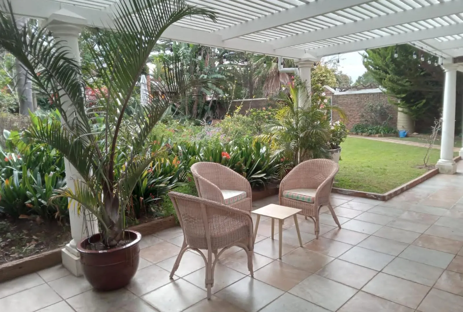 The Close In Constantia Bed & Breakfast Cape Town